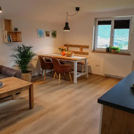 Hechenblaikner 아파트