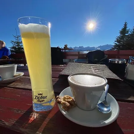 Hechenblaikner 아파트