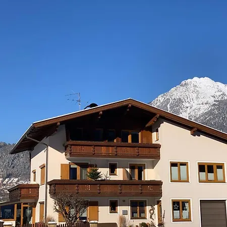 Hechenblaikner Apartament